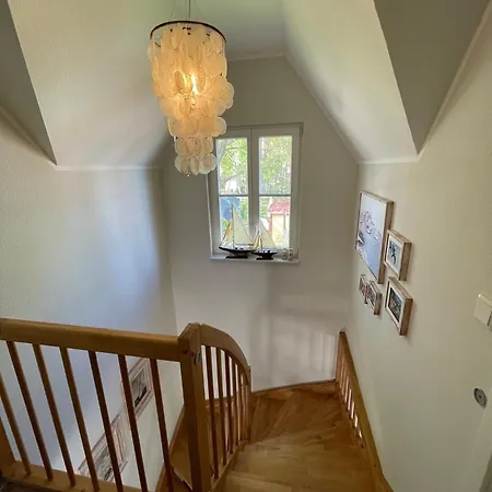 Svanvithe Semesterbostad Glowe